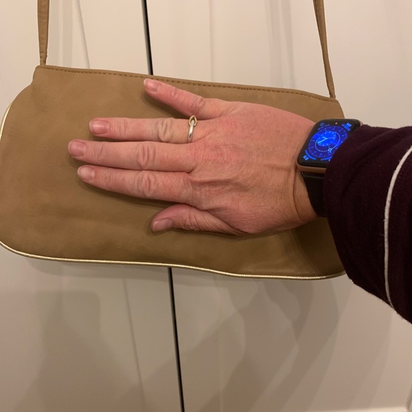 H&M vintage-inspired tan purse - Picture 11 of 11